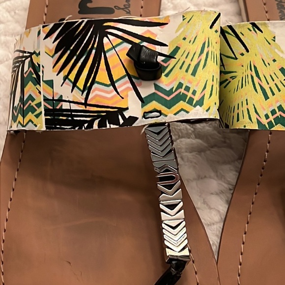 Circus Sam Eldelman Saxon Thong Teo Sandal Tropical Size 8M - Picture 2 of 6